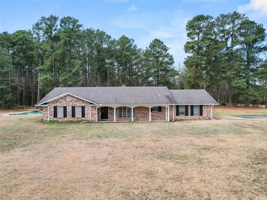 3805 N Us Hwy 271, Gilmer