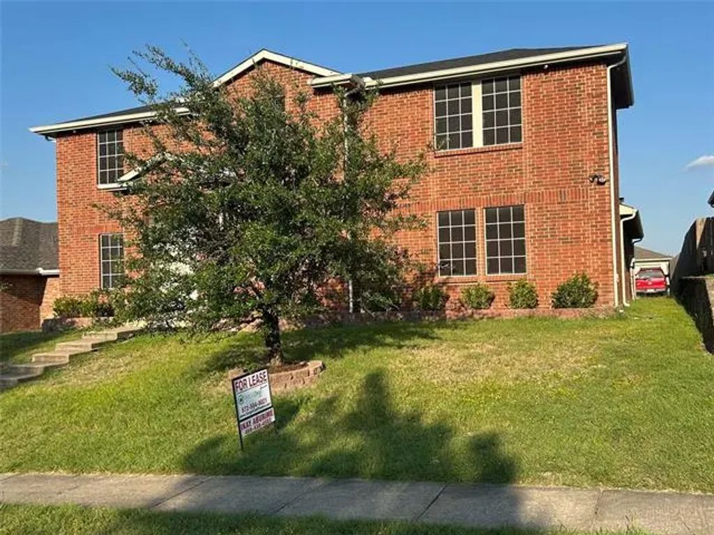 2745 Ingram Circle, Mesquite