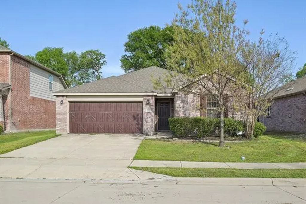 1317 Rivers Creek Lane, Little Elm
