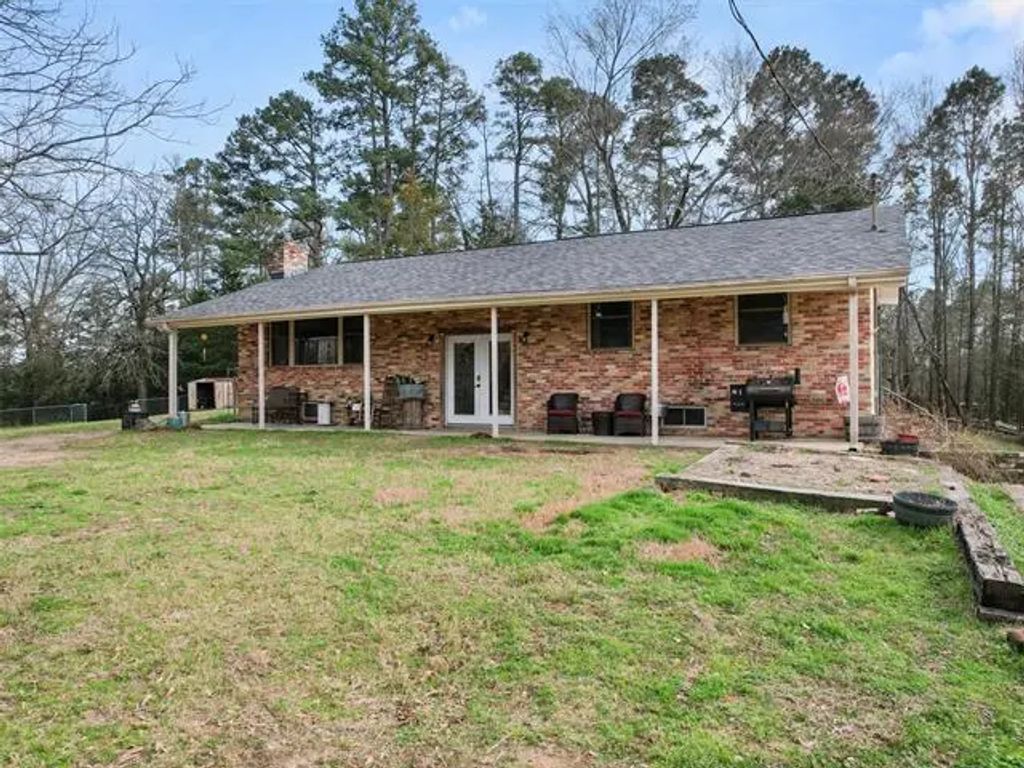 5602 Fm 1404, Gladewater
