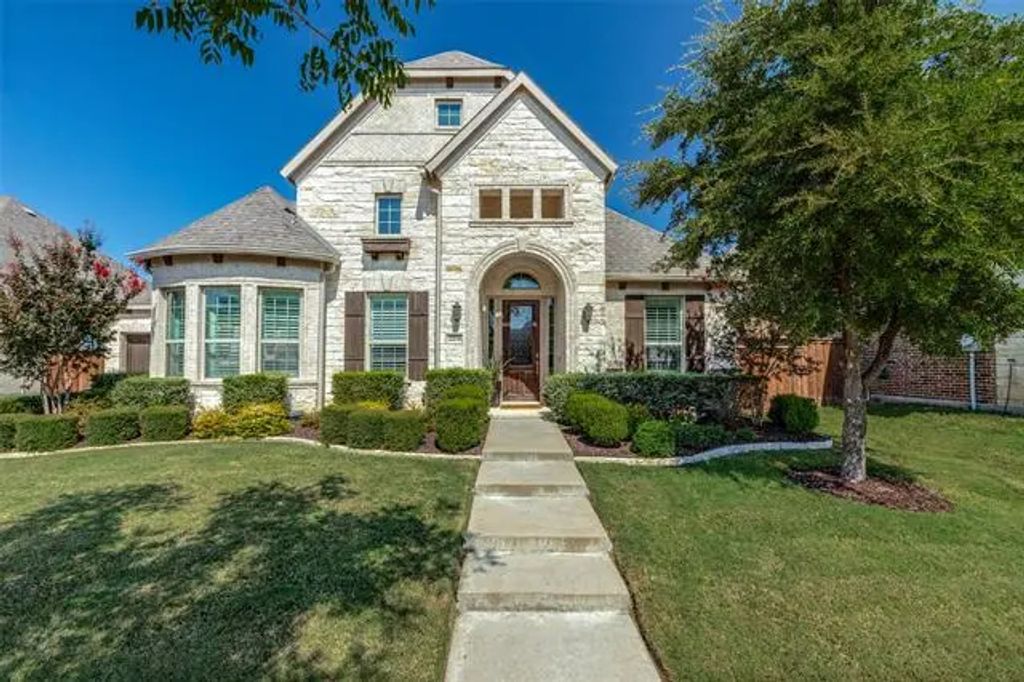 2274 Gelding Lane, Frisco