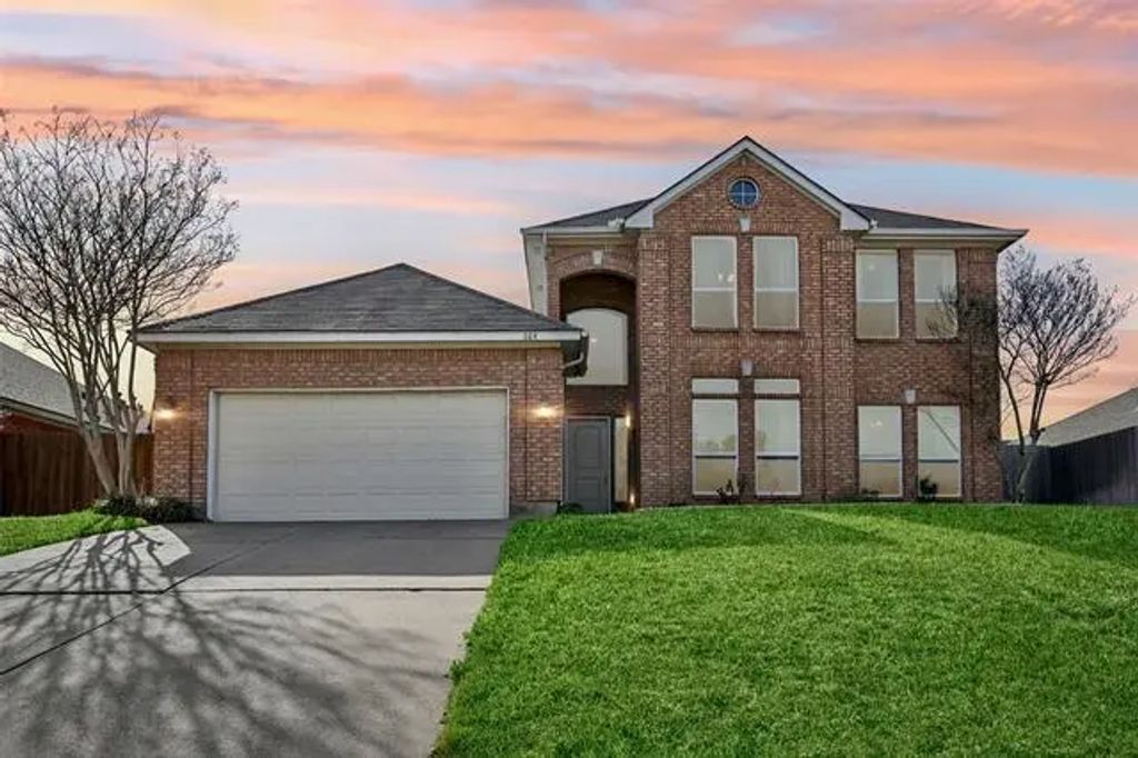 684 Chisholm Trail, Keller