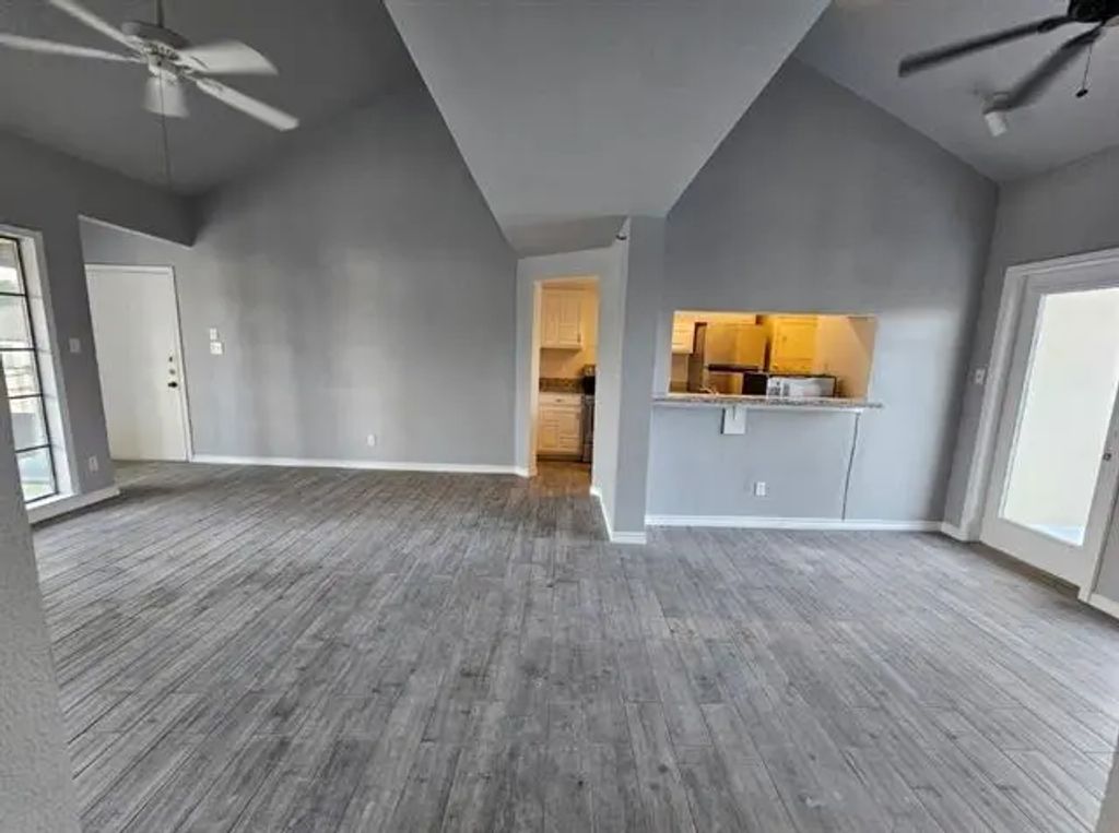 3105 San Jacinto Street 310, Dallas