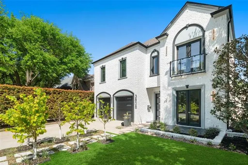 3808 W 5th Street, Fort Worth