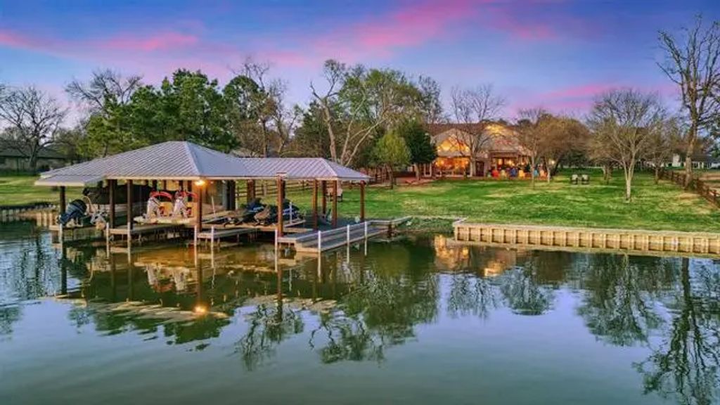 108 Chippewa Cove, Lake Kiowa