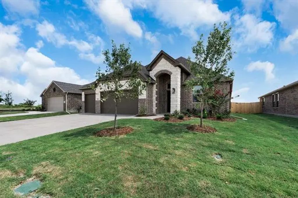 3804 Arrowchop, Caddo Mills