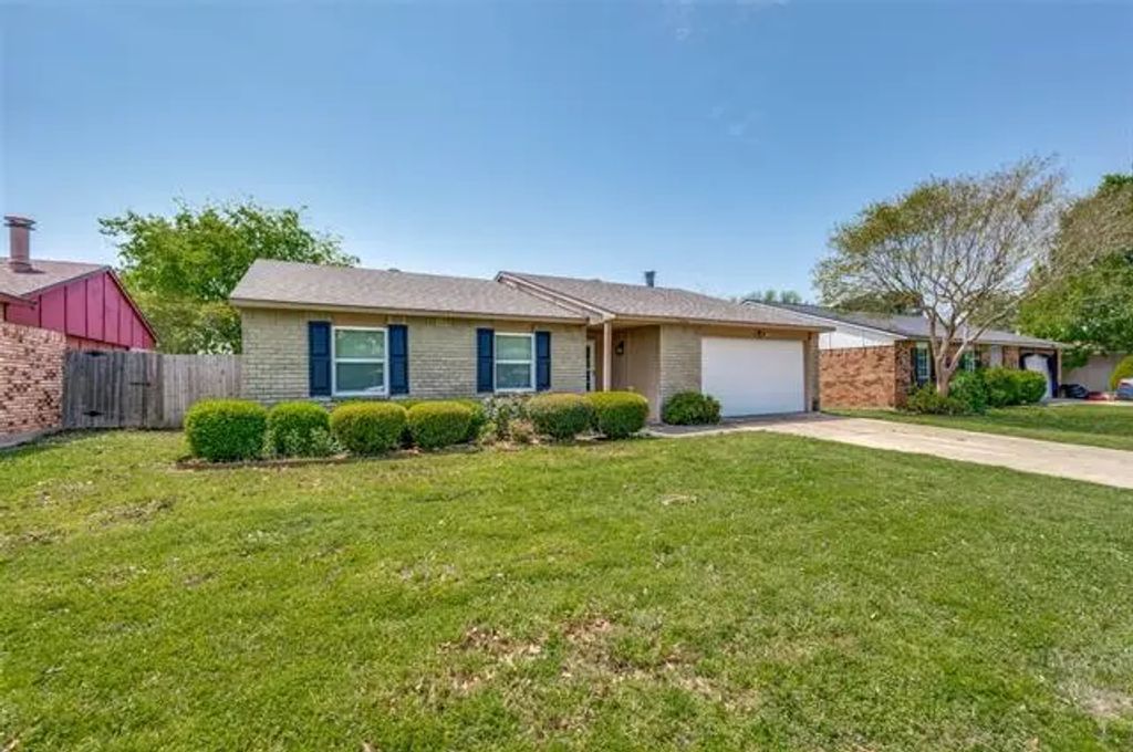 5212 Knox Drive, The Colony