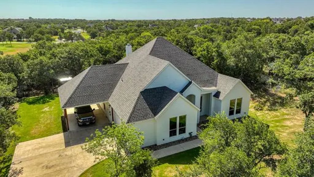 1052 Resolute Road, Millsap