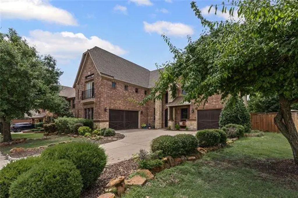2959 Bandera, Grand Prairie