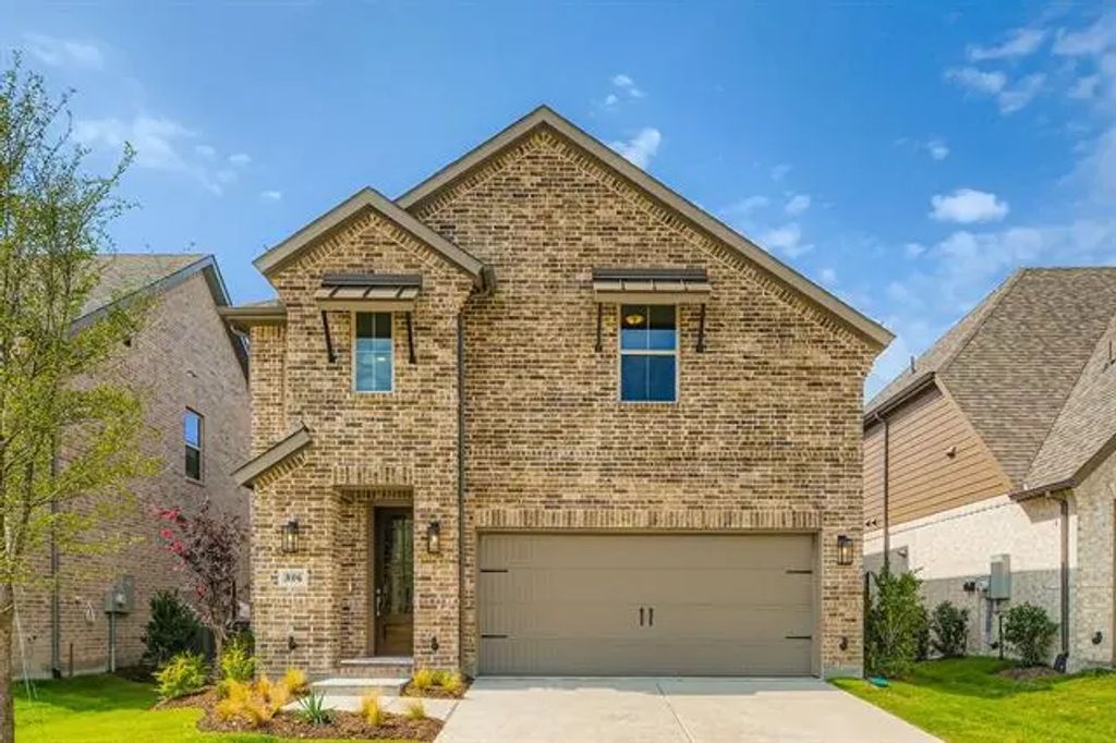 806 Trailing Vine Way, Lavon