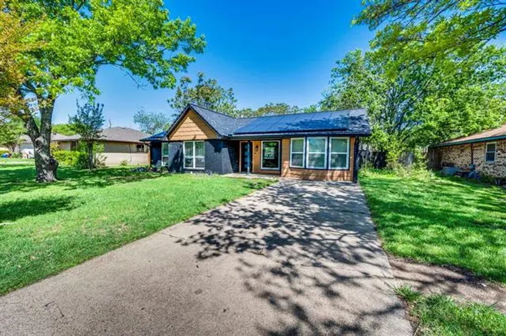 613 E Avenue F, Midlothian