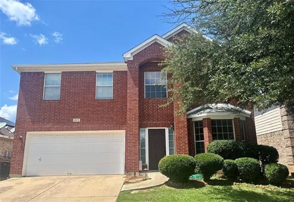 4612 Springway Lane, Fort Worth
