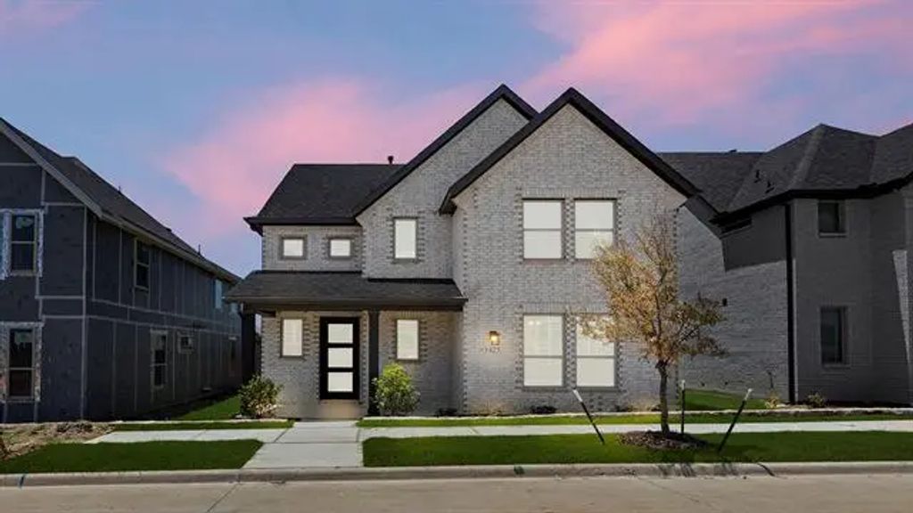 1425 Clare Court, Celina