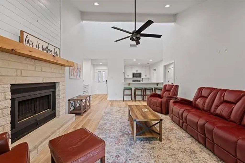 1441 Ponderosa Drive 3, Graford