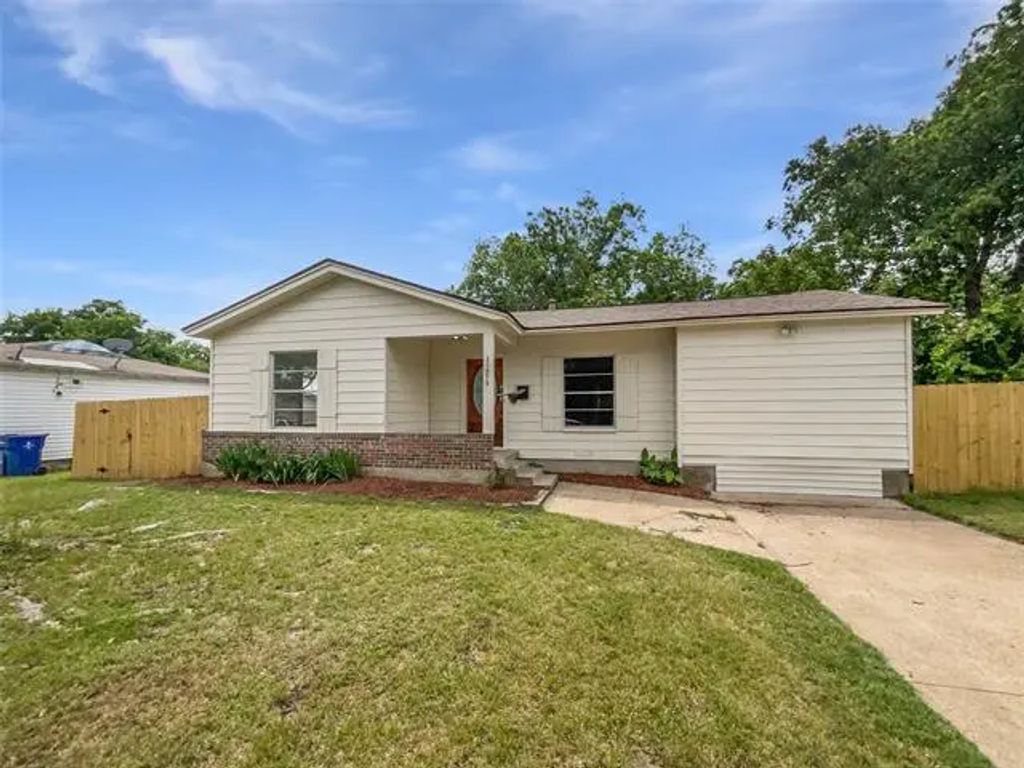 1209 Sylvan Drive, Garland