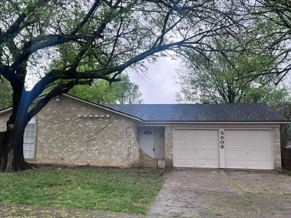 5908 Richard Drive, Watauga