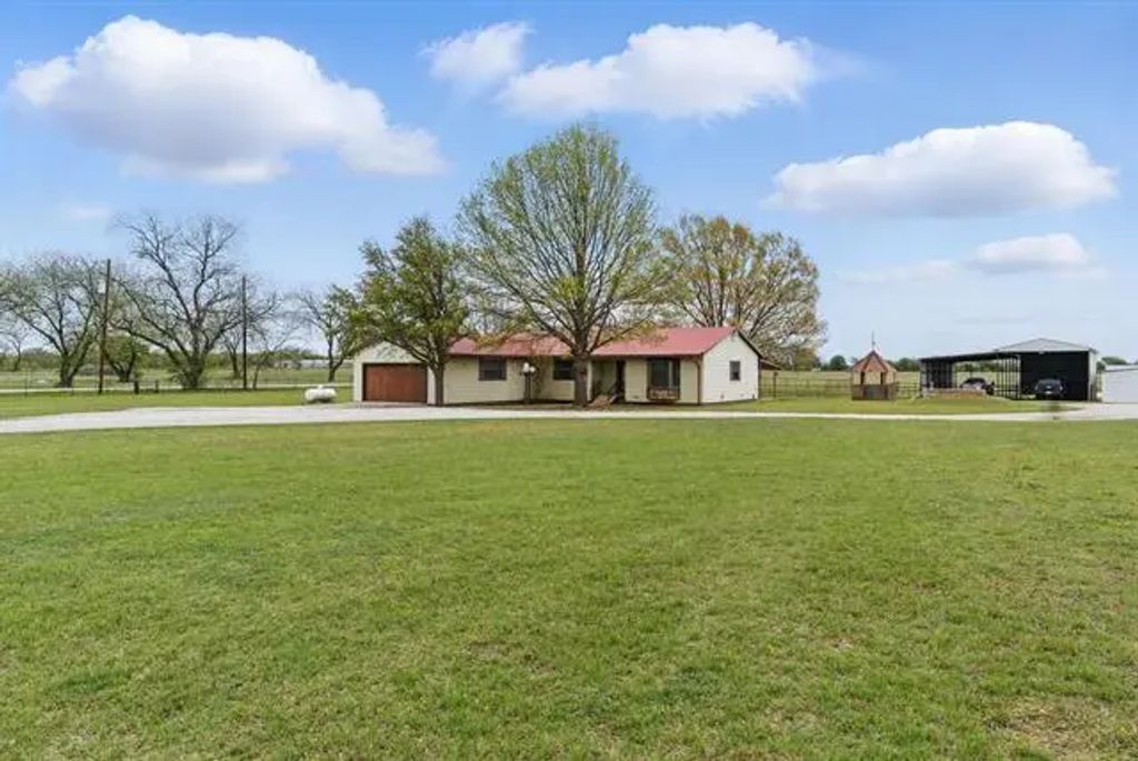 6329 Highway 183, Cisco