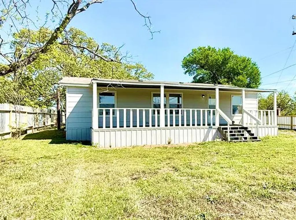 8696 Palo Pinto Highway, Mineral Wells