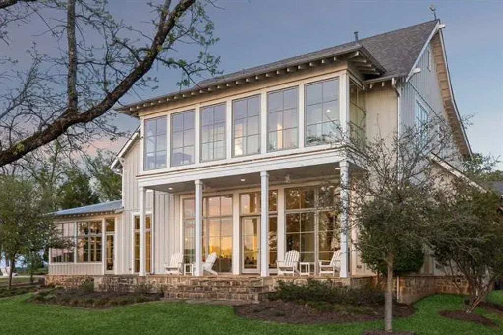 4620 Waterside Bridge, Malakoff