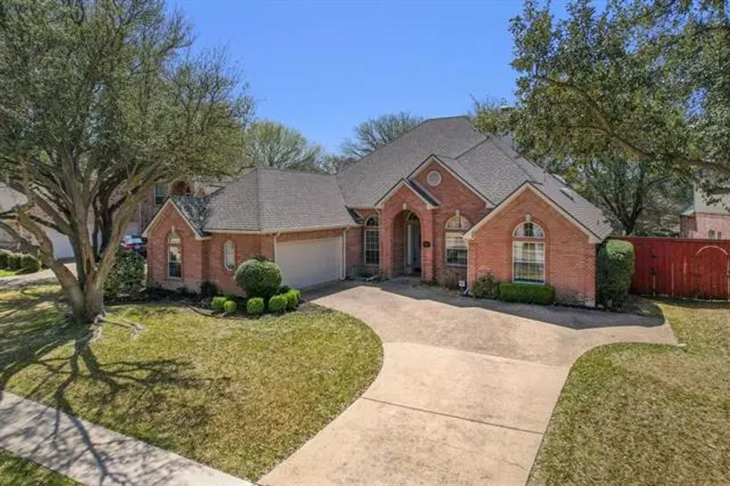 4552 Pebble Brook Lane, Plano