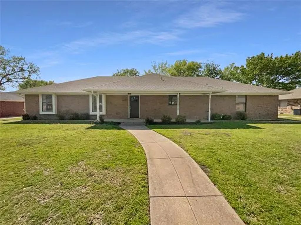 6807 Abilene Drive, Sachse