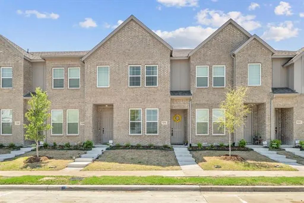 5256 Springlake Parkway, Haltom City