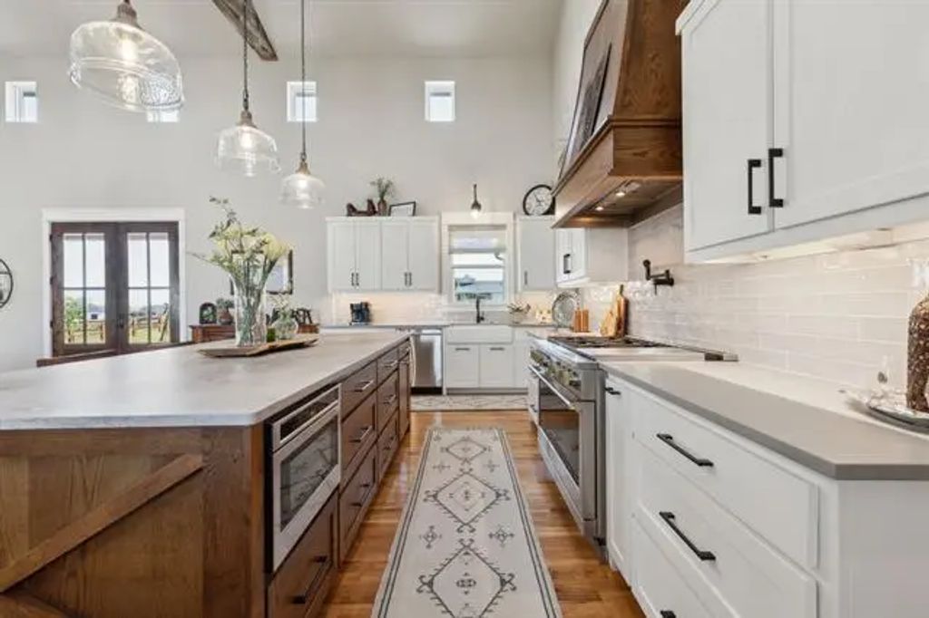 3241 Bridgegate Avenue, Northlake