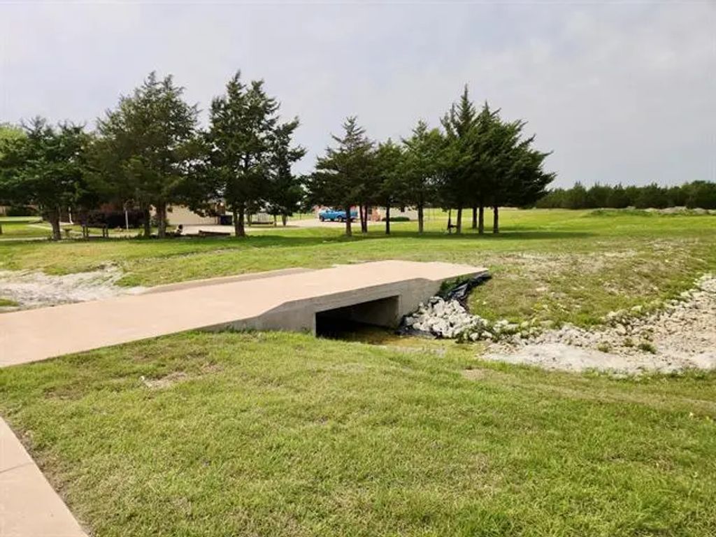 107 Hidden Creek Lane, Red Oak