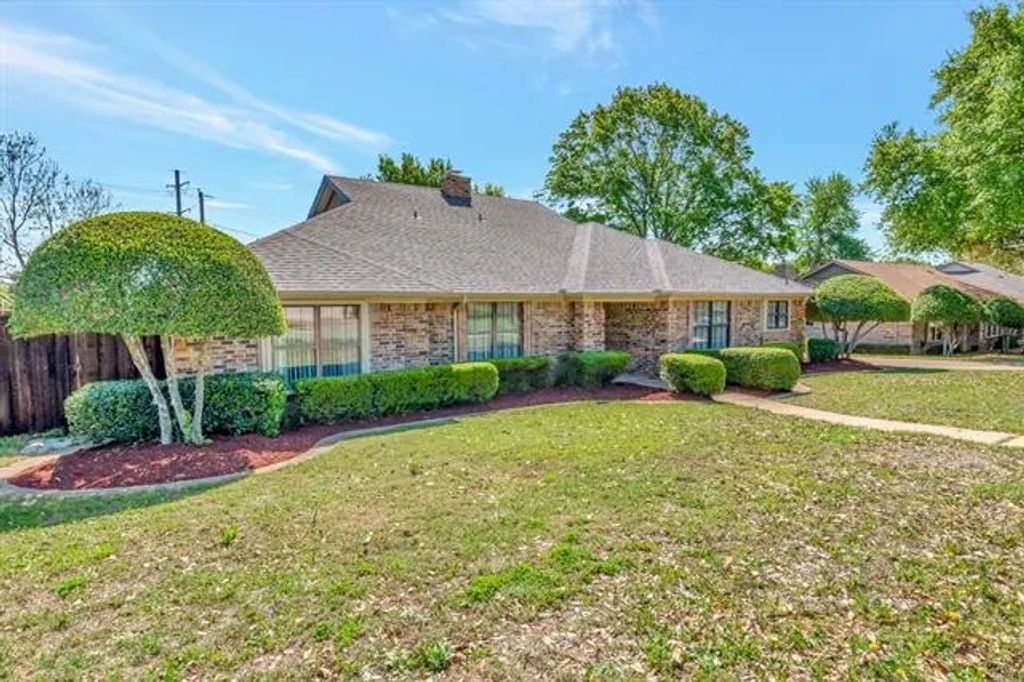 7420 Boca Raton Drive, North Richland Hills
