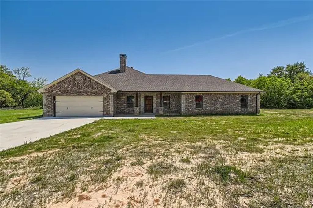 2001 Ryan Court, Weatherford