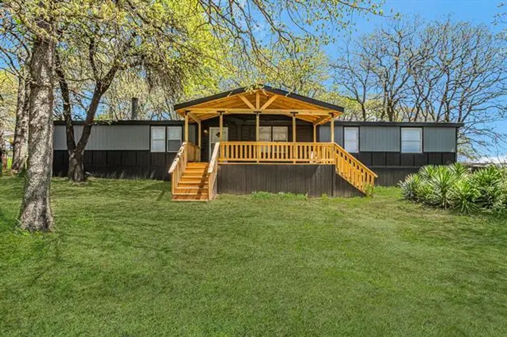 1710 Billie Drive, Weatherford
