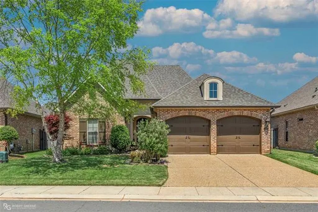 218 Jasmine Walk, Bossier City