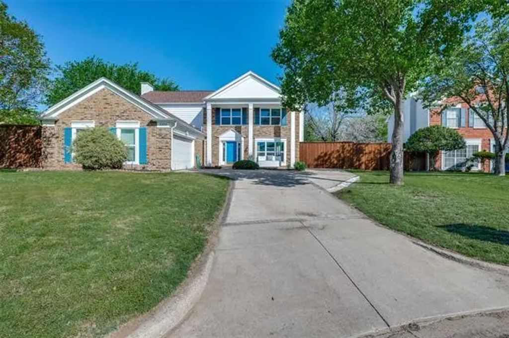 3305 Oakdale Court, Hurst