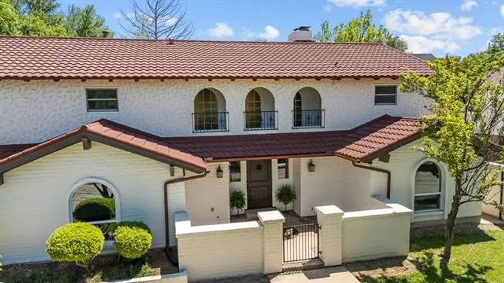 7617 Quail Ridge Street, Fort Worth
