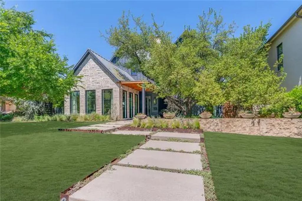6909 Bob O Link Drive, Dallas