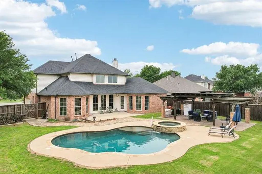 1101 Shell Beach Drive, Little Elm