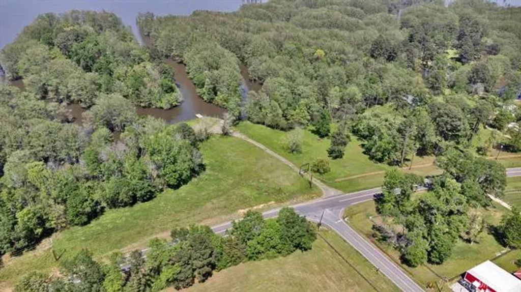 7780 S Lakeshore, Shreveport