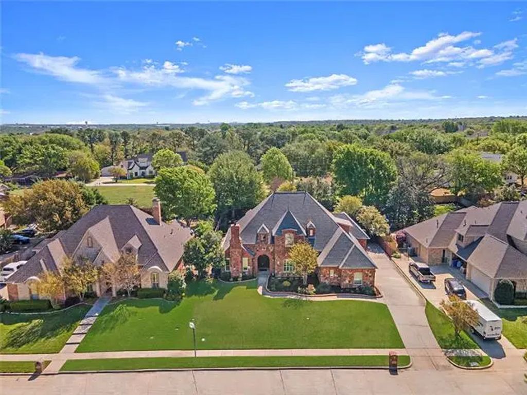 7117 Waldon Court, Colleyville