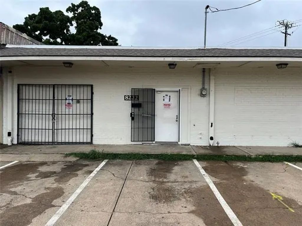 8222 C F Hawn, Dallas