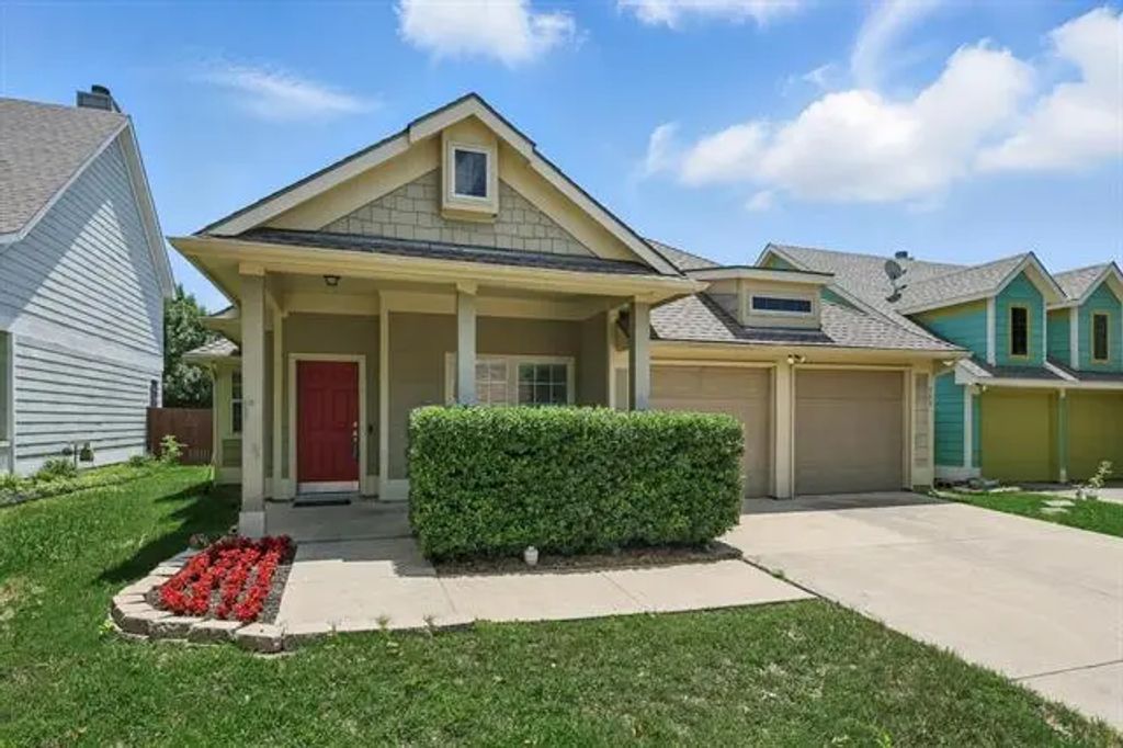 909 Whisper Lane, McKinney
