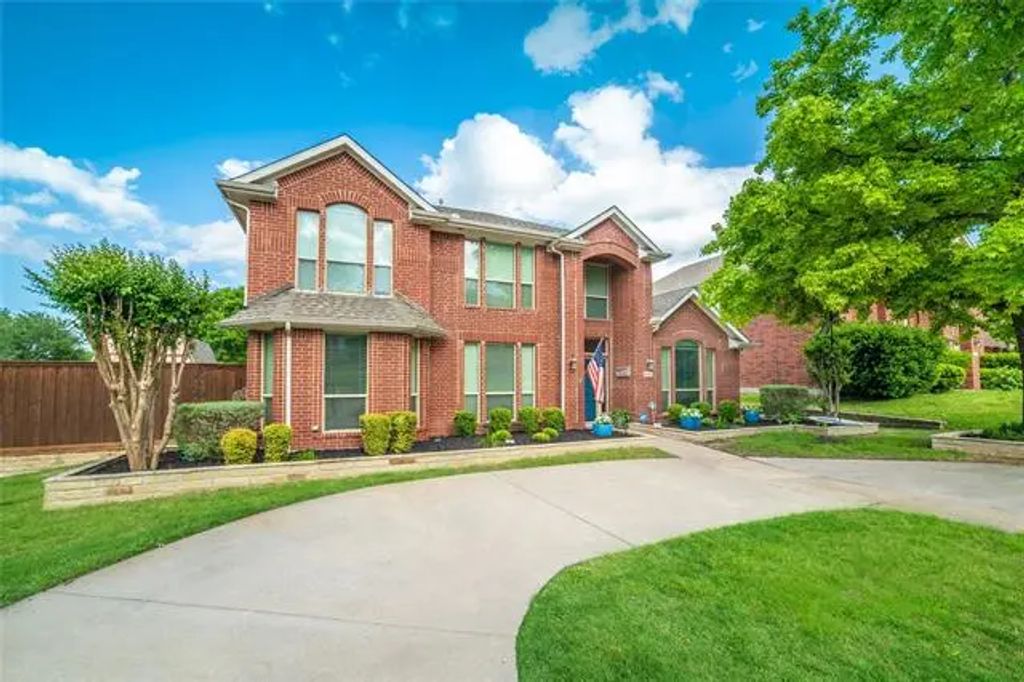 7612 Trevino Drive, Plano