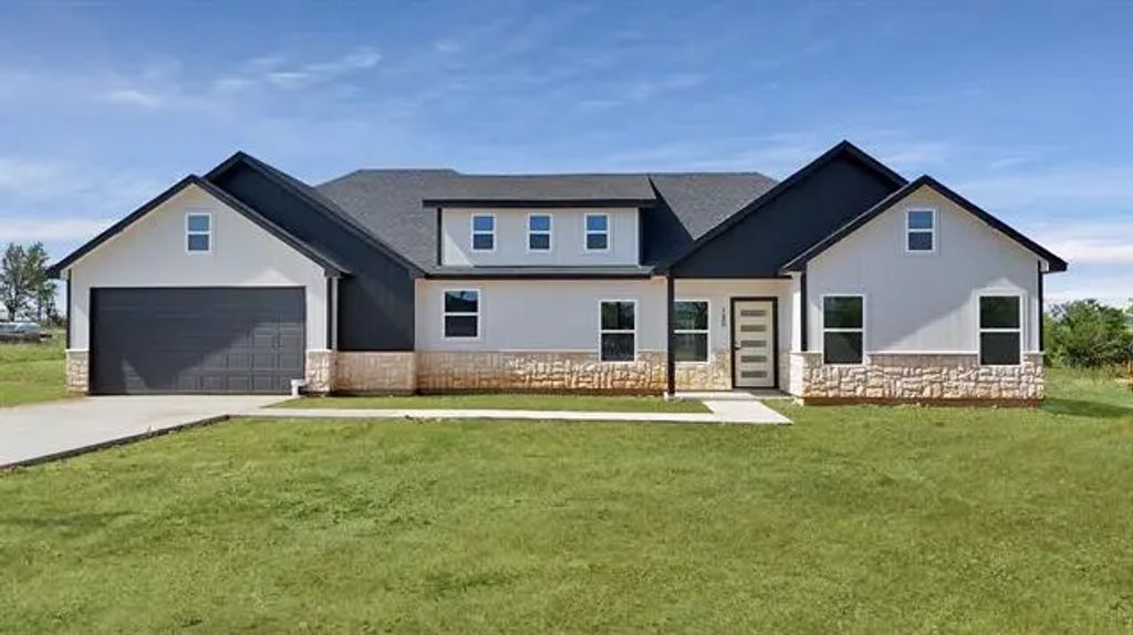 120 Blackfoot, Bridgeport