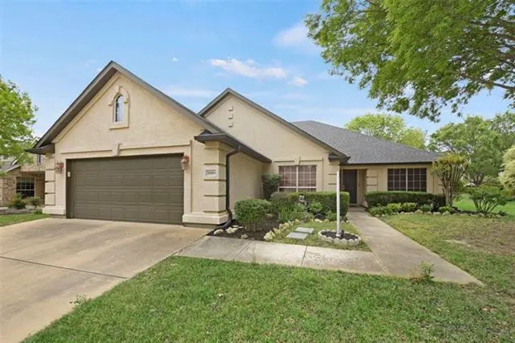 10009 Hanford Drive, Denton