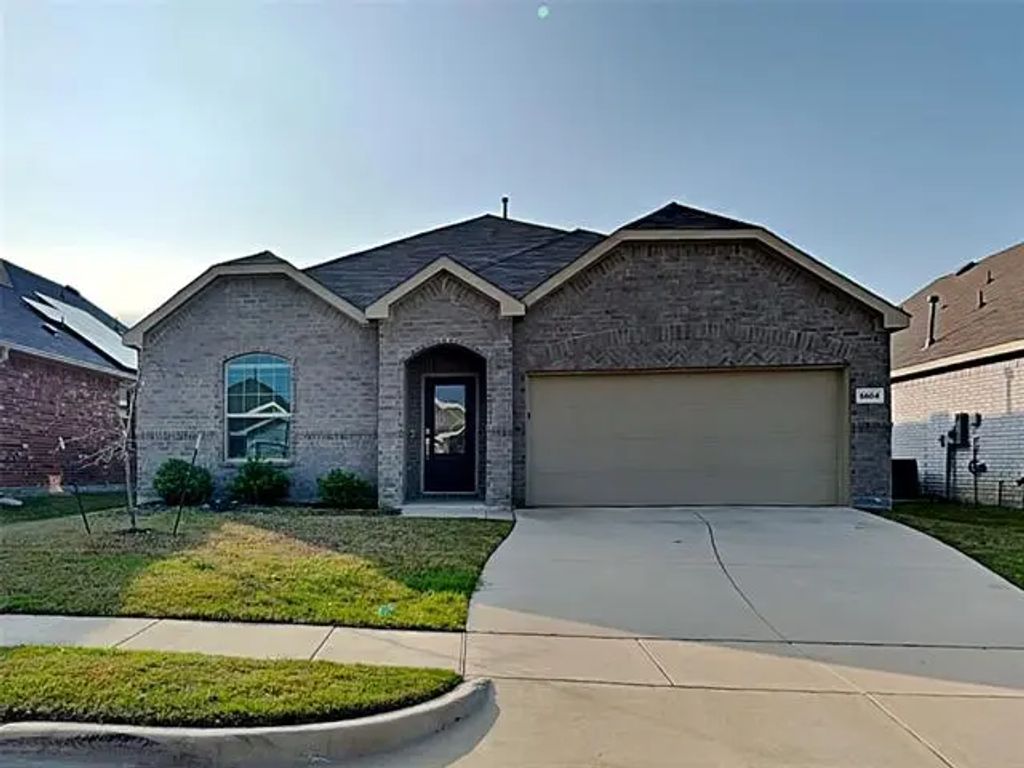 5604 Elwood Drive, Forney