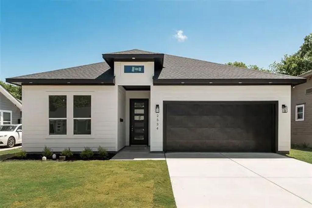 2534 Southland Street, Dallas
