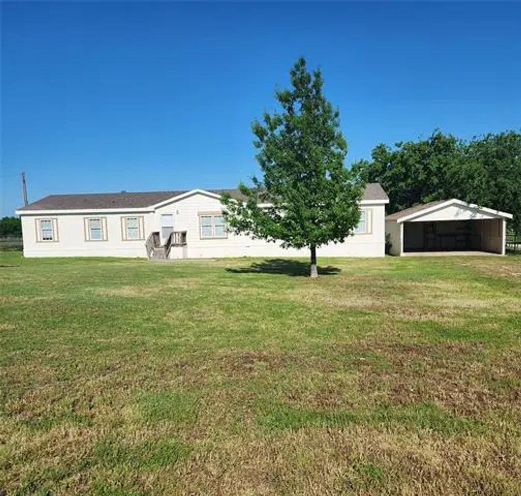 209 Prairie Trail, Rhome