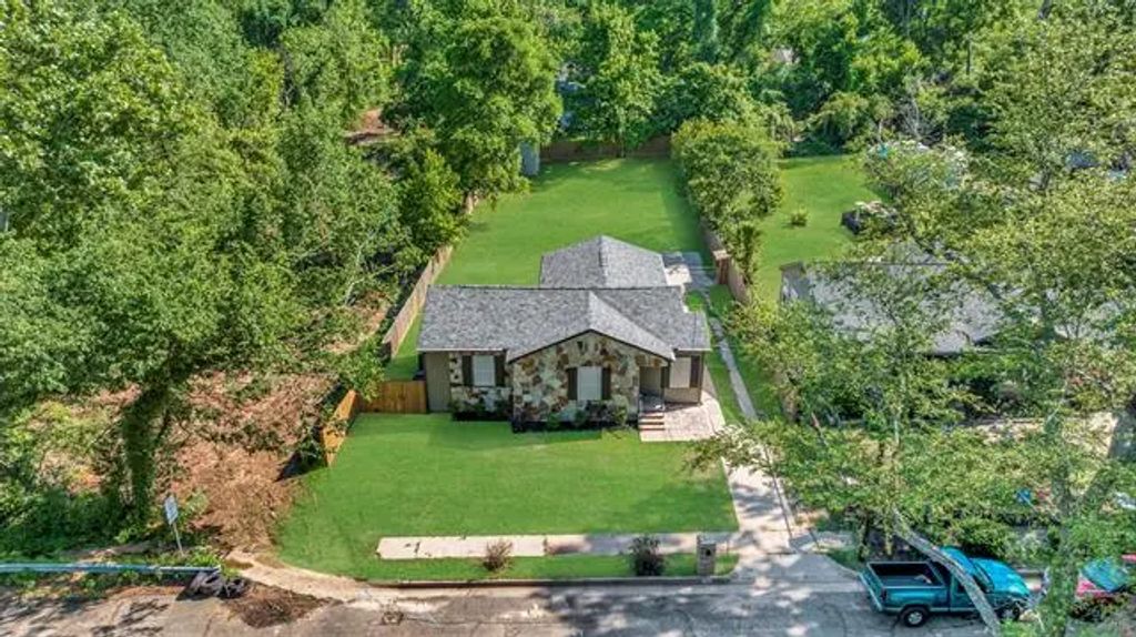 1213 E Laurel Street, Tyler