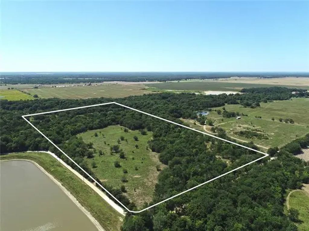 4005 County Rd 2825, Honey Grove
