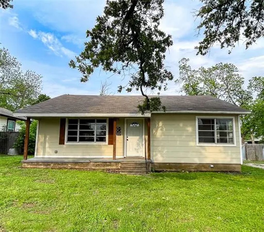407 Bremond Street, Franklin