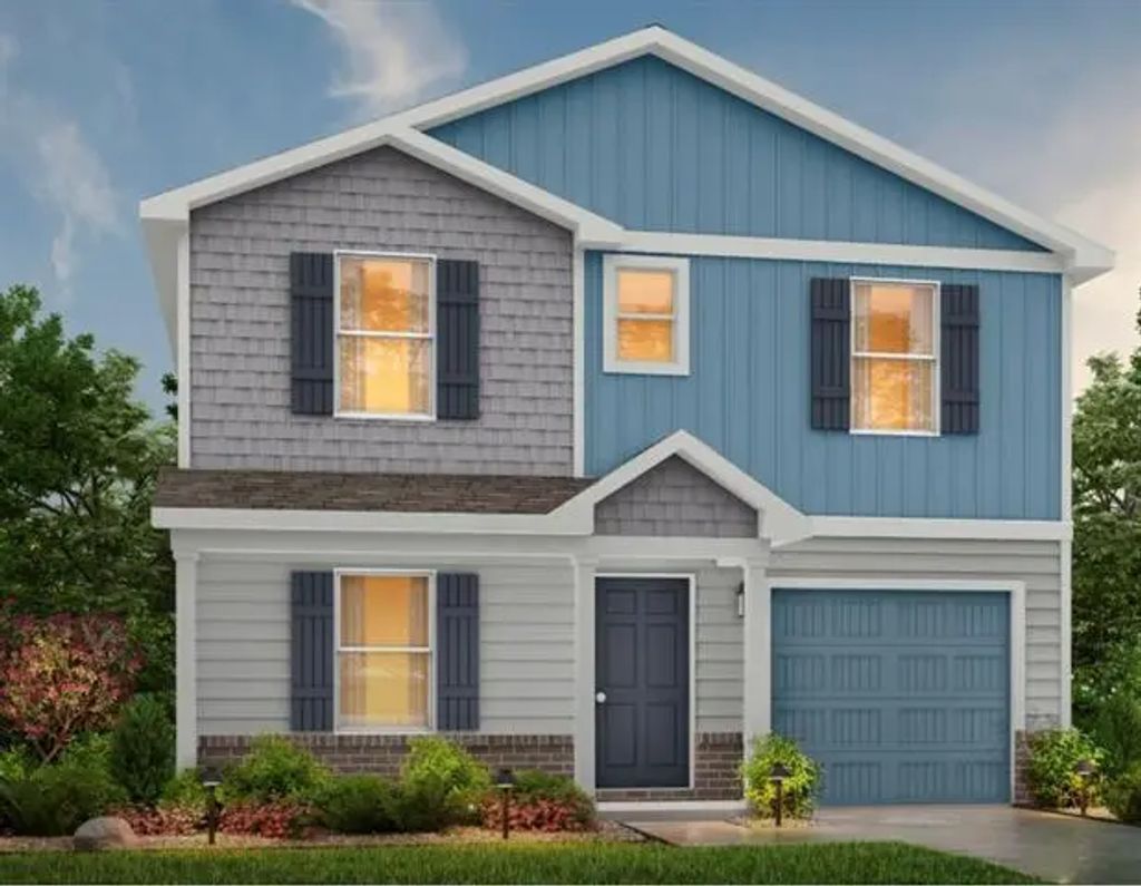203 Blue Bird Lane, Mineola